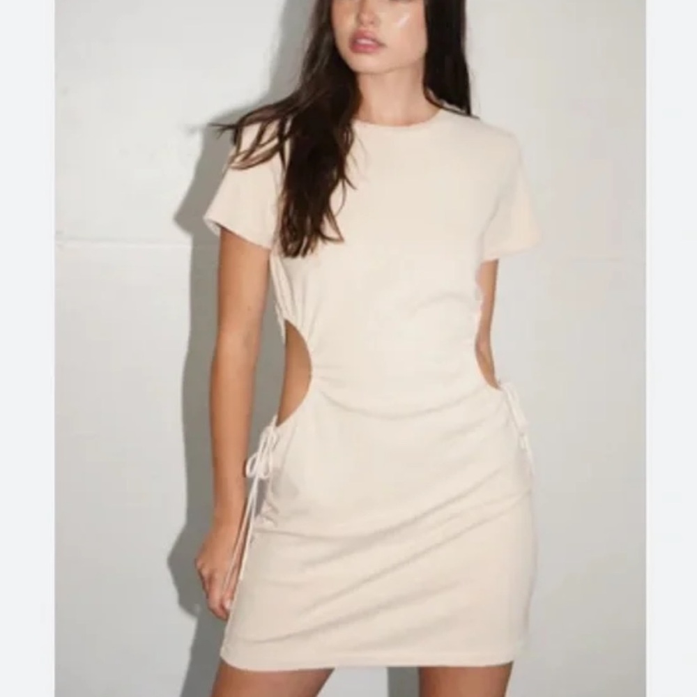 NWOT LNA | Quinn Cut Out